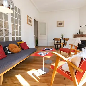 https://kasa-boheme-centre-ville-spacieux-et-tout-quip.hotels-rhonealpes.com